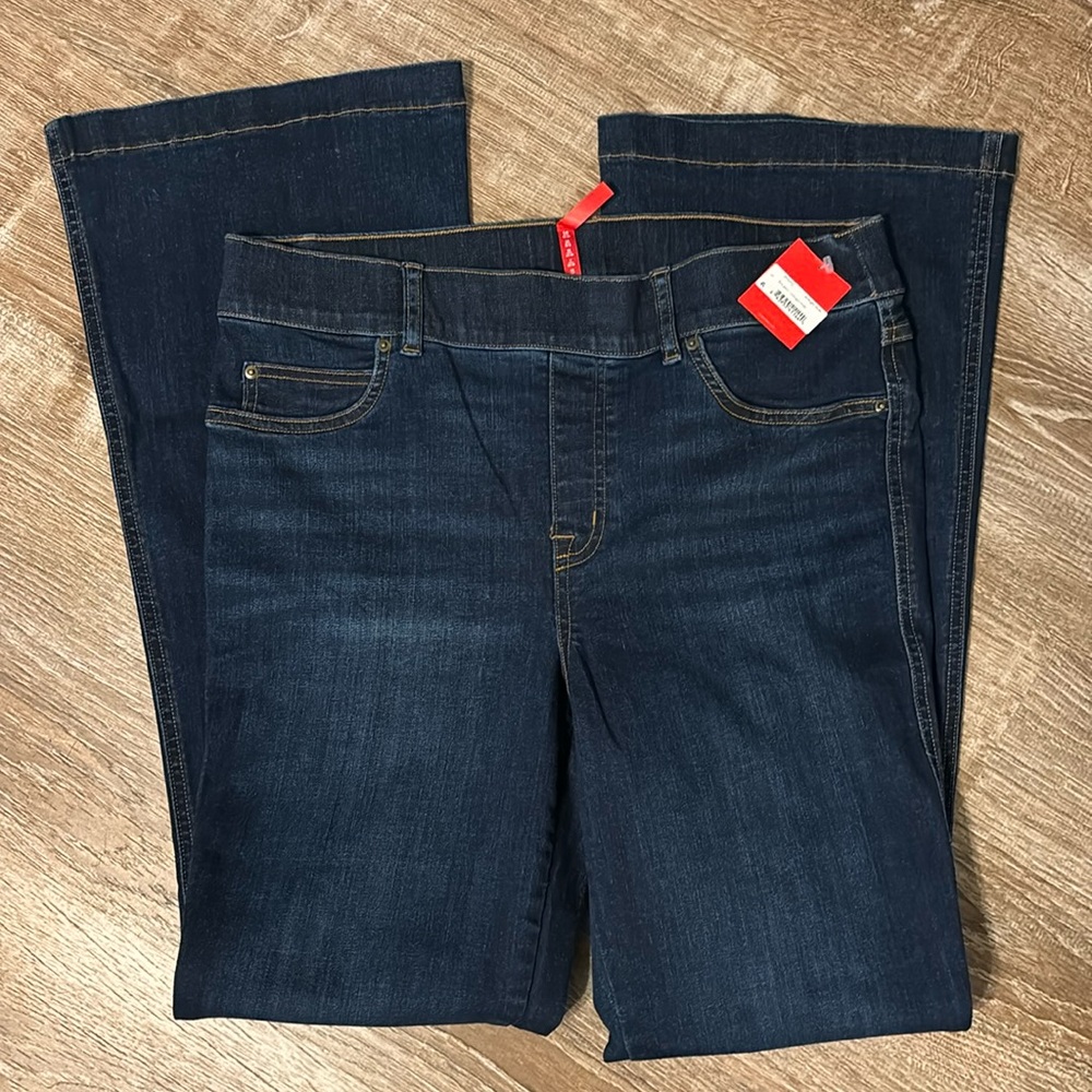 Spanx NWT women’s large flare jeans midnight shade